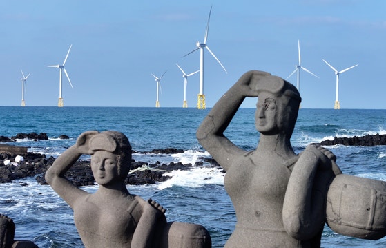 [사진] 국내 최대 제주한림해상풍력 준공