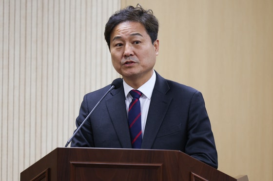 "뭐라도 하자" 지선에 꿈틀댄다…정청래 앞에 놓인 '친문'