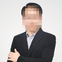 해외 구인구직 플랫폼 링크드인에 올라왔던 쿠팡 개인정보 유출 피의자로 추정되는 A의 사진.현재 A의 링크드인 소개글은 삭제된 상태다.링크드인 캡쳐 