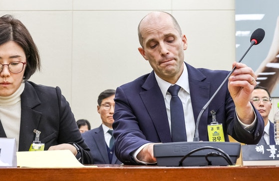 “아는 한국어 장모님 정도” 영어 듣기평가 된 쿠팡 청문회