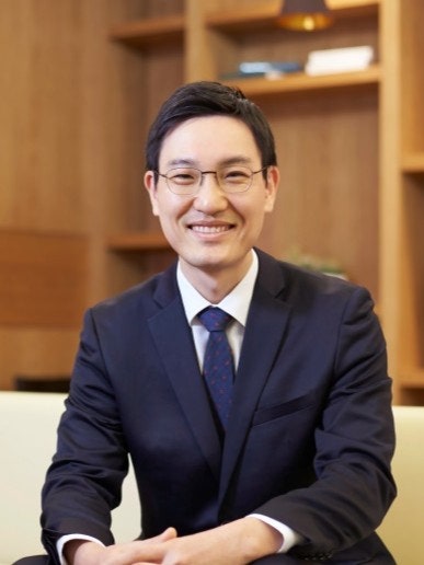 [더버터] 무에서 유를 창조한 K-기업가정신, 현대차 정몽구 재단이 이어간다