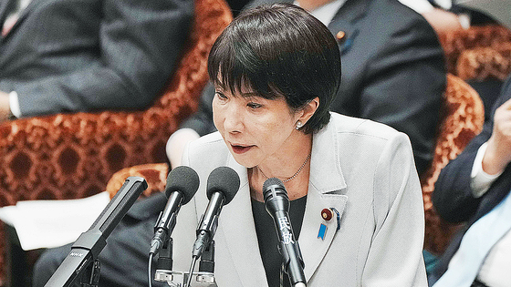 다카이치 사나에 일본 총리가 지난달 10일 일본 국회에서 질의에 답하고 있다.AFP=연합뉴스 