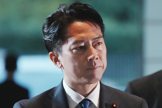 고이즈미 신지로 일본 방위상.AFP=연합뉴스