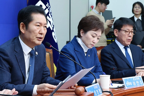 [사진] 의혹 번질라…민주당 ‘지방선거 암행어사단’ 발족