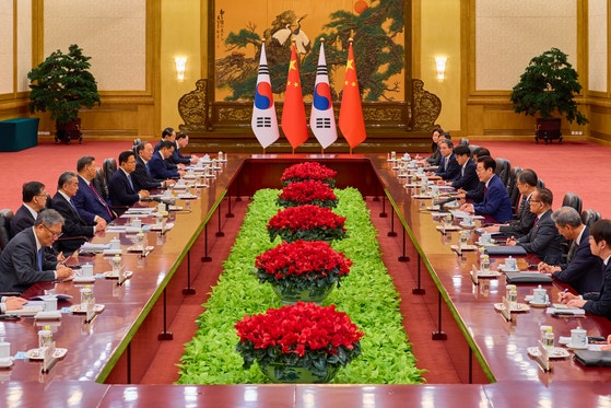 이재명 대통령과 시진핑 중국 국가주석이 5일 한·중 정상회담을 하고 있다. 이 대통령은 오늘(6일) 리창 국무원 총리를 접견한다. 전민규 기자