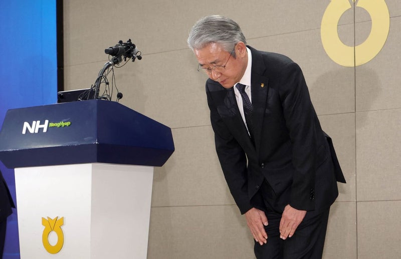 ‘농협 스캔들’ 강호동 사과…농민신문 회장·농협재단 이사장 사임