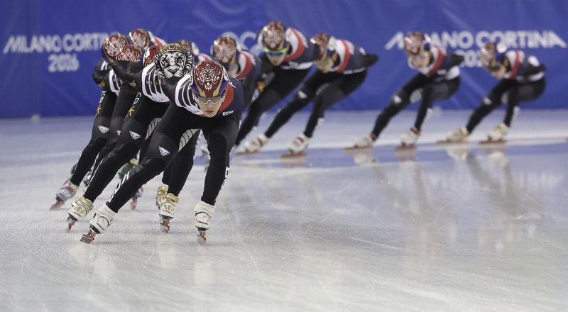 최민정, 위기 극복하며 메달 타이 기록
