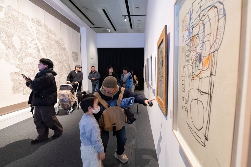 이 호기심…25만명이 몰려들었다