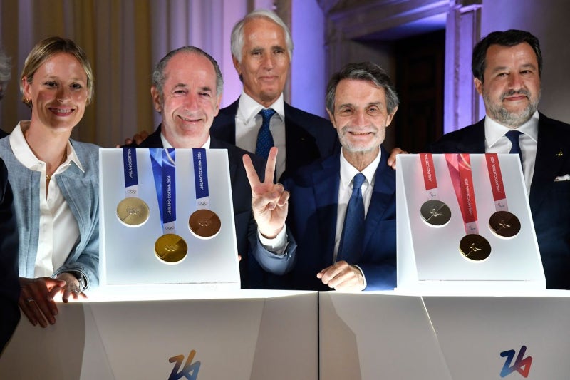 김준호는 0.04초 때문에 군면제 놓쳤다…나라별 이색 메달 포상 [2026 동계올림픽]