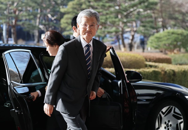조희대 “한국, 독일과 완전 달라”…여당 재판소원법 또 때렸다