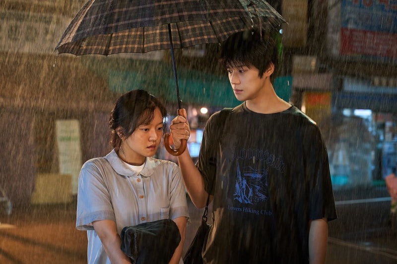 못난 건, 얼굴 아닌 마음이었다…눈빛으로 표현한 고아성