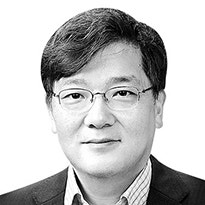 [권남훈의 이코노믹스] 혁신 통해 파이부터 키우고 시장 역동성 살려야