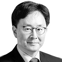 [선임기자 칼럼] 이기냐 지냐가 문제가 아니다…복잡한 미국의 ‘승리 방정식’