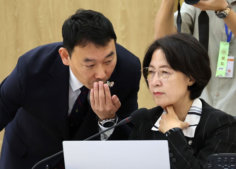 '사법3법' 건당 5.5시간 논의…與도 못말린 秋 '일방통행 법사위'