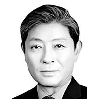 [시론] 국민 다수가 원하는 개헌, 더는 미룰 수 없다