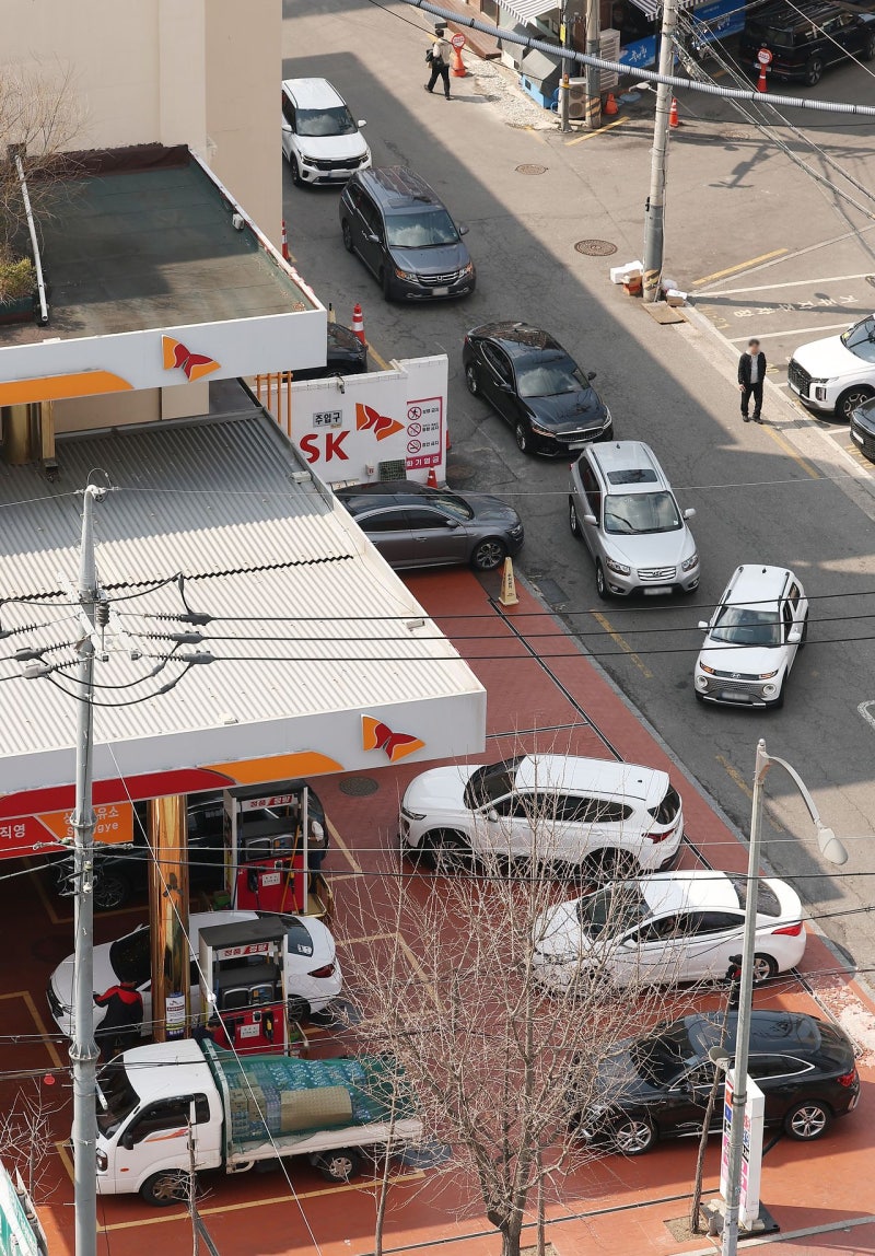 [사진] 요즘 최저가 주유소의 풍경