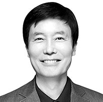 [김태일의 퍼스펙티브] 초소형 학교 통폐합, 민사고 수준 초중고 300개 만들자