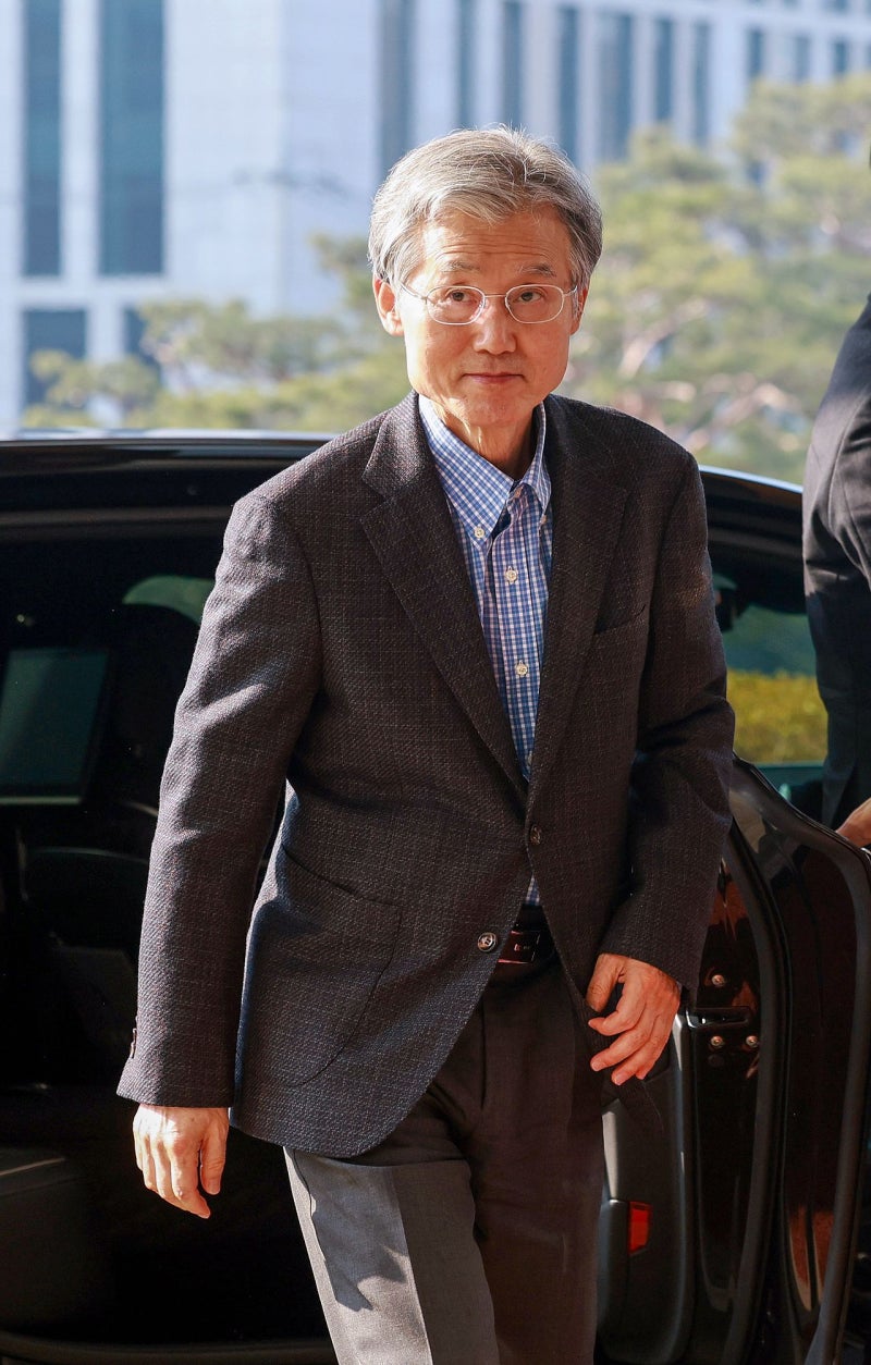 사법개편 첫날, 사법수장 고발당했다