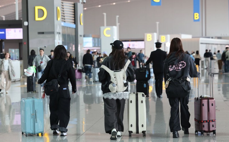올라도 너무 오른 비행기값…지난달 해외 장거리 여행상품 0건