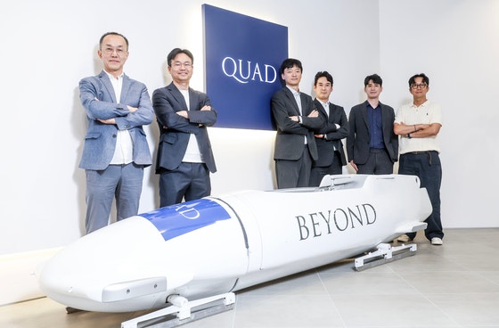 “홈런보다 안타 여러 방”…해외 큰손 지갑 열게한 K롱숏 명가