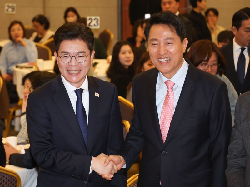 오세훈 “장특공 입장은 뭔가” 정원오 “논의도 안된 일을 왜”