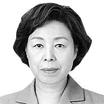 [시론] 간호사 53% 재퇴사, ‘일할 수 있는 환경’ 절실