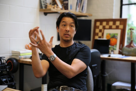 “2㎏ 드는 中로봇 왜 따라하나” MIT ‘휴머노이드 대가’ 경고