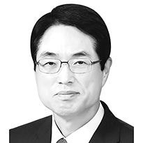 [시론] 반도체 공급 불안, 더 이상 방치할 수 없다