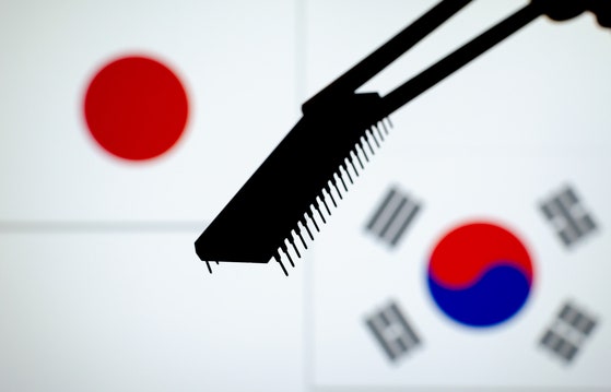 韓 ‘반도체 과실’ 쪼갤 때…日 ‘반도체 왕국’ 재건 속도 낸다