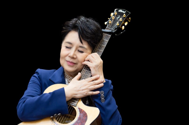 총성 울린 그날 이후…40년 넘게 기타 못 잡았죠