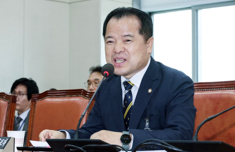 “과도한 표현”…위철환, ‘정치권 재선거 주장 무책임’ 발언 재차 사과