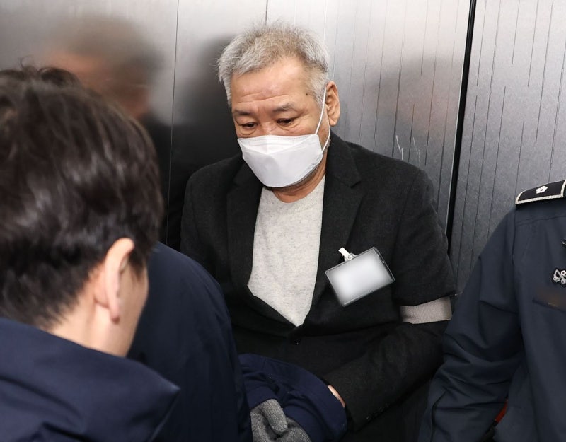 [속보] ‘통일교-김건희 청탁’ <b>건진법사</b>, 대법서 <b>징역 5년</b> 확정