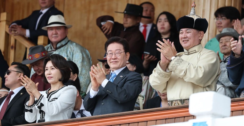 李, 몽골 ‘<b>나담 축제</b>’ 주빈 참석…2박3일 국빈 방문 마무리