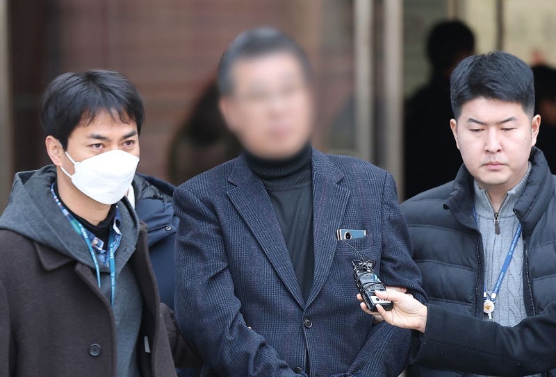 “‘아빠’라 부르던 <b>장애인</b> 성폭행”…색동원 시설장 징역 20년 구형