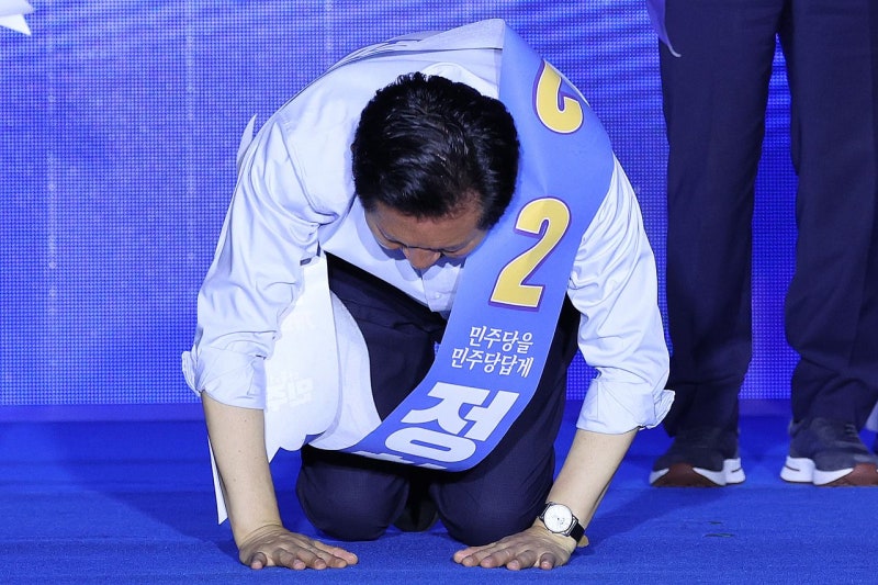 [속보] 부·울·경은 <b>정청래</b>가 이겼다…엎치락 뒤치락 여당 전대