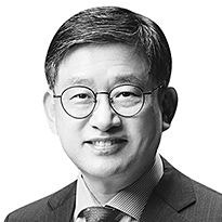 [시론] 외국인 300만 시대, 포용적 이민 정책 만들자