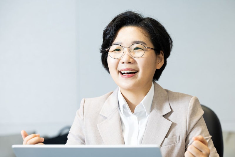 [김승현의 직격인터뷰] 서른일곱 강진군 ‘똑례’의장, 686에 분노의 계란을 던지다