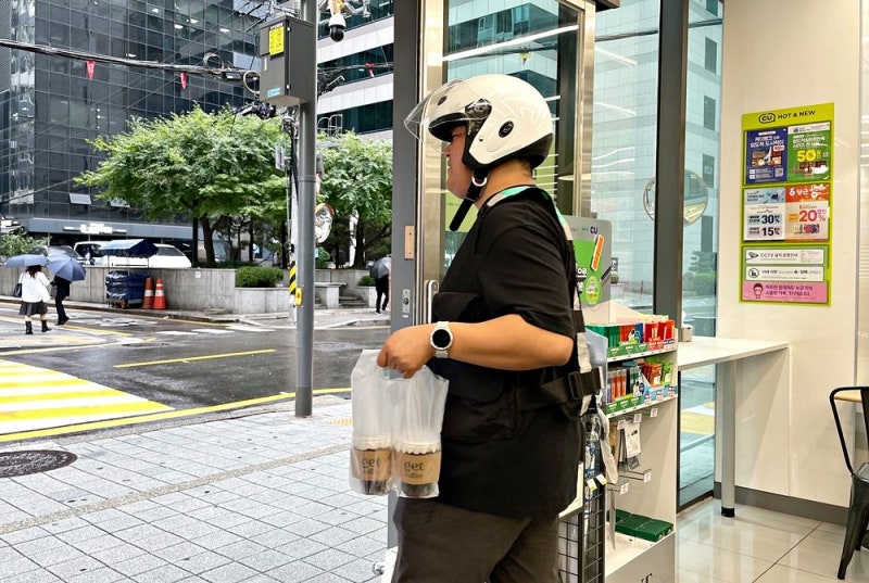 “쪄죽는데 어딜 나가”…바캉스 대신 ‘이것’에 지갑 여는 사람들