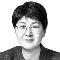[박소영의 시시각각] 국가는 무엇으로 판단하는가