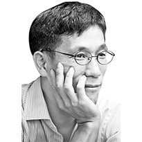 [진중권 칼럼] 노무현을 소비하는 방식