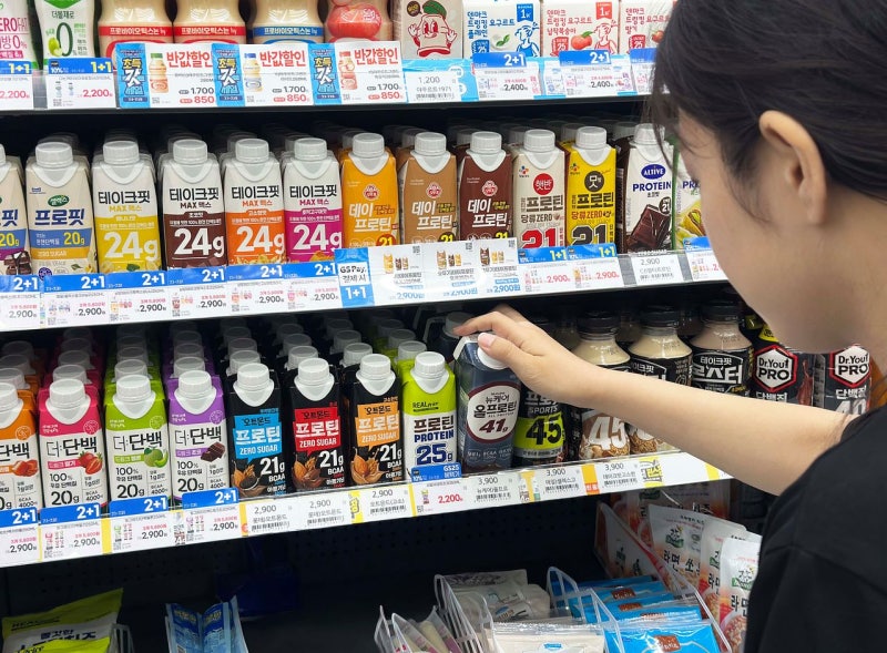 할아버지도 손주도 매일 마신다…8000억 대박 ‘이 음료’ 정체