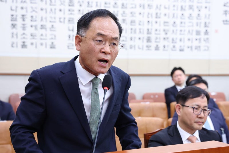 ‘<b>대장동</b> 의혹 <b>수사</b>’ 이끈 <b>강백신</b> 검사 <b>사직서</b> 제출