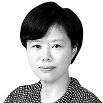 [프리즘] 오래된 연대의 유산, 공공임대주택