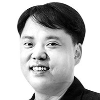 [임장혁의 시선] 망조 든 선관위, 대안 없는 국회