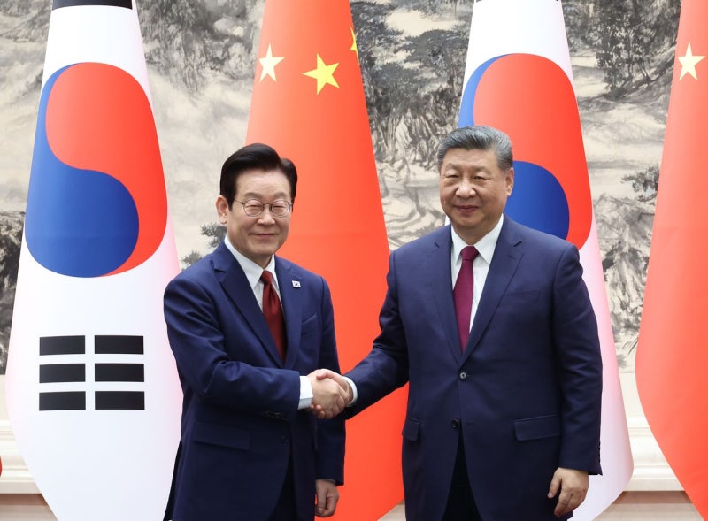 <b>시진핑</b>, 李대통령에 <b>축전</b> “전략적 협력 동반자 관계 발전시켜 나가길”