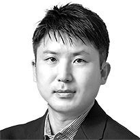 [특파원 칼럼] 친일 아니면 반일만 기억되는 시대
