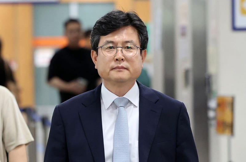 [속보] ‘사후 계엄선포문’ <b>강의구</b> 前<b>부속실장</b> 2심도 징역 1년6개월