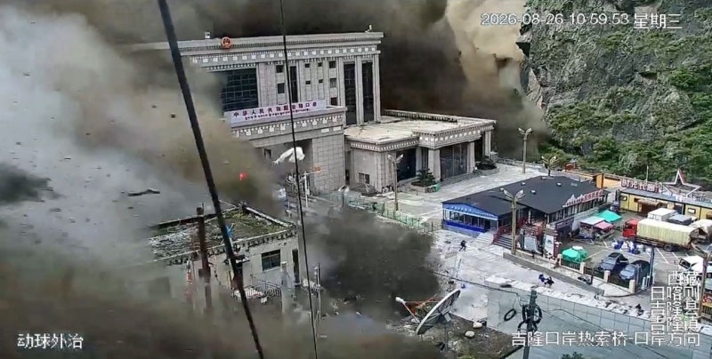 [사진] 순식간에 덮쳤다, 네팔·중국 접경지 삼킨 대홍수