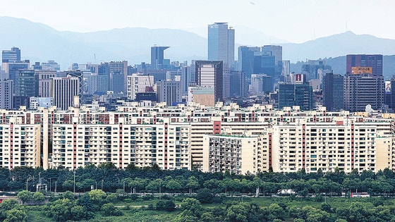 서울 강남구 압구정동 현대아파트 전경. 연합뉴스 