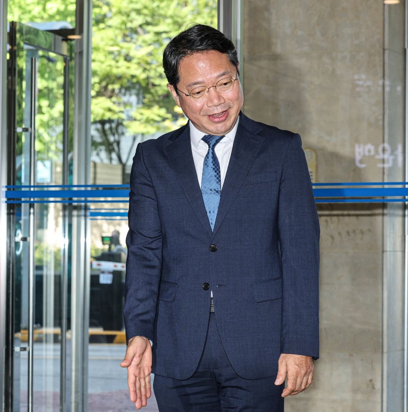 “<b>김승원</b>, 브로커·영장판사와 술자리”